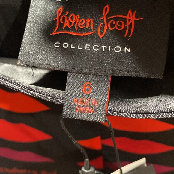 L'Wren Scott Banana Republic lip print skirt - Picture 3 of 3